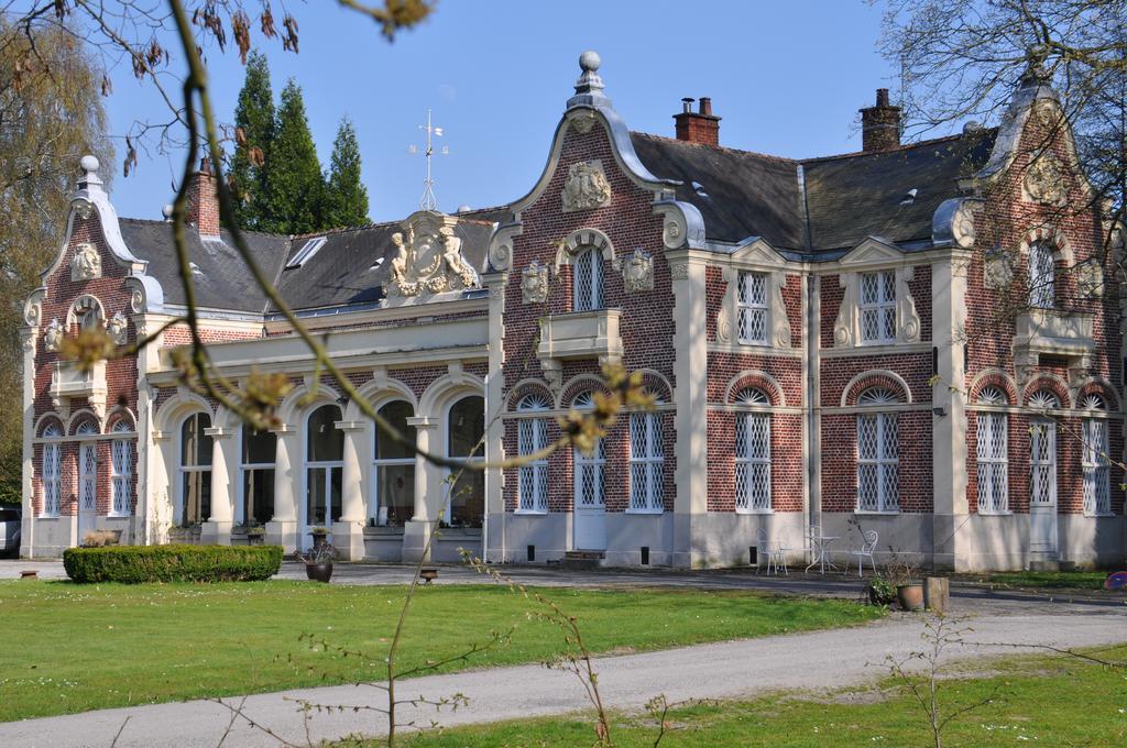 Le Chateau Des Ormes Panzió Lambersart Kültér fotó