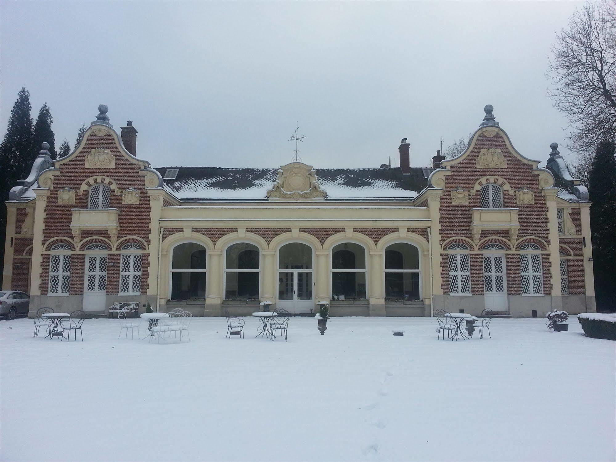 Le Chateau Des Ormes Panzió Lambersart Kültér fotó