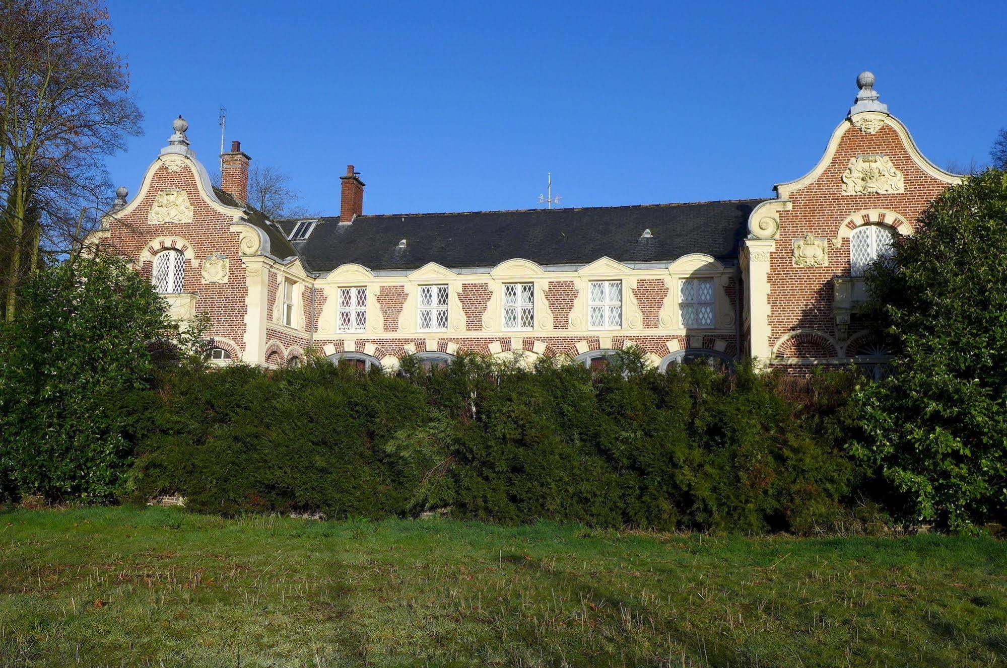Le Chateau Des Ormes Panzió Lambersart Kültér fotó